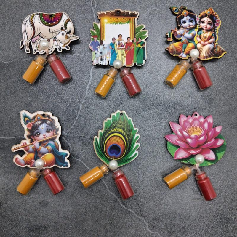 Varamahalakshmi Return Gift Turmeric Kumkum Pack of 5 – Decorative Haldi Kumkum Gift Set for Gowri Ganesha, Diwali & Festivals